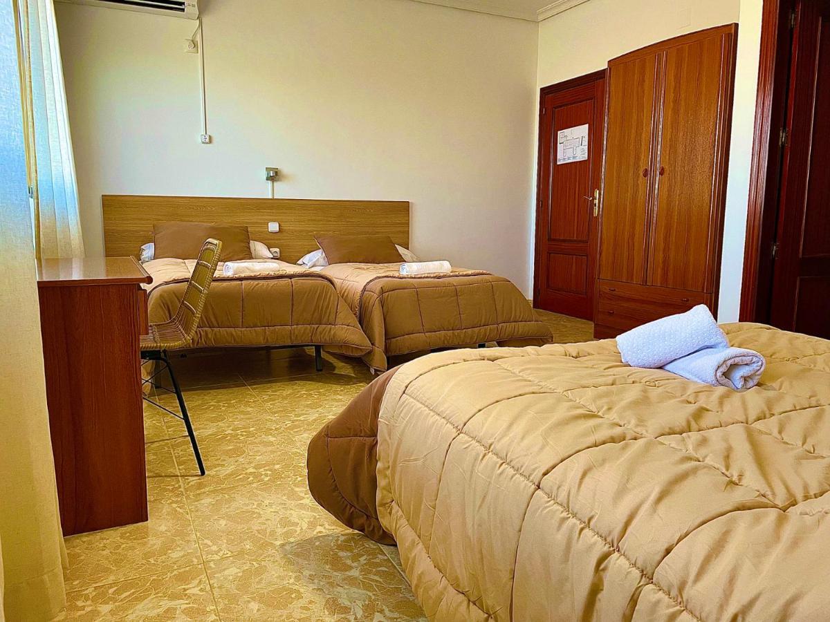 Hostal Torresmancha La Guardia  Buitenkant foto